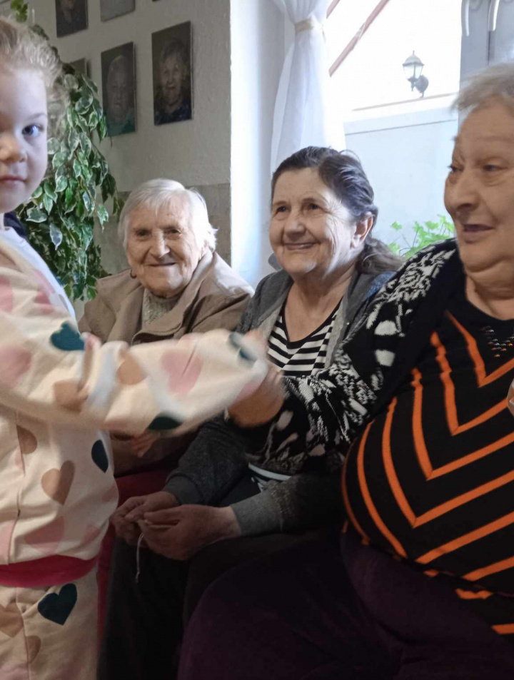 Október mesiac starých - Deň seniorov v Domove, n.o.